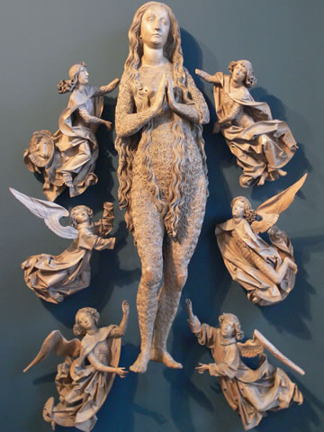 A Mary Magdalen by Tilman Riemenschneider in the Bayerisches Nationalmuseum