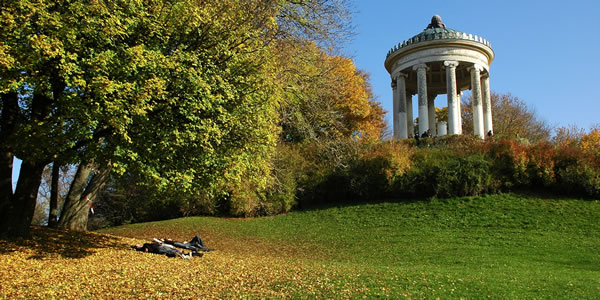 The Monopetros at the Englisher Garten of Munich