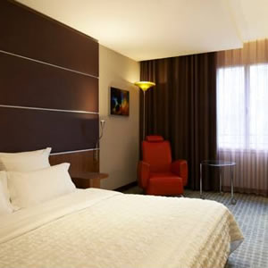 A room at the Hotel Le Meridien Barcelona, Barcelona