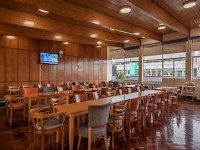 The dining room at the LSE Carr-Saunders Hall dorm