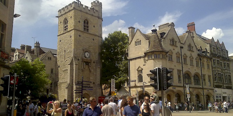 Carfax Tower on Cornmarket, Carfax Tower, Oxford (Photo by ozeye)